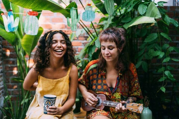 women have fun in their wintergarden