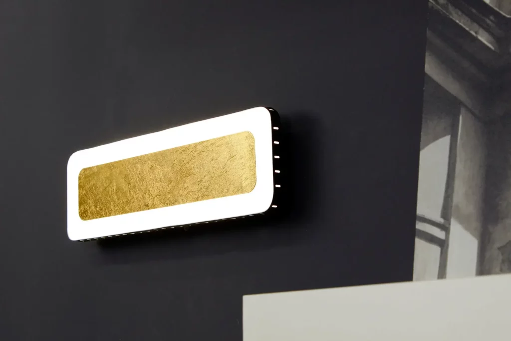 wall-light-solaris-9